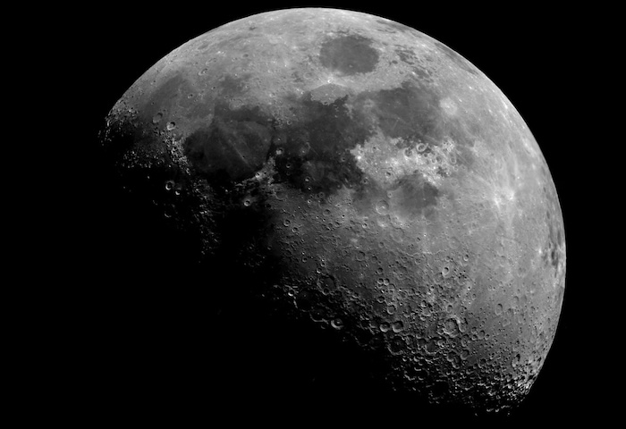 SpaceX rocket will crash into the moon tonight