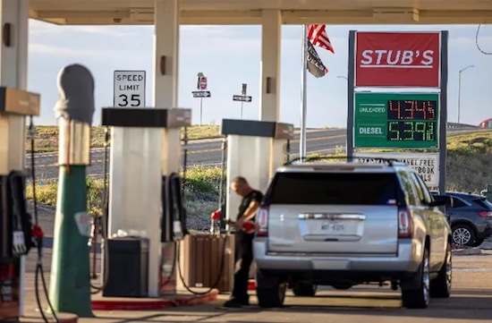 War and Tariffs Threaten US Economy Again