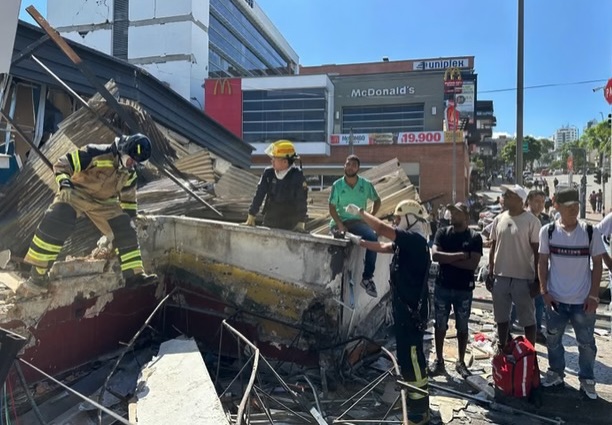 Many dead as buildings collapse in Colombia after 7.4-mag earthquake