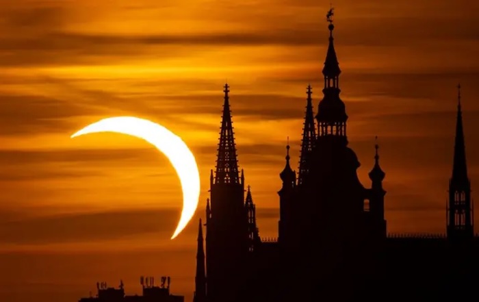 Europe wowed by once-in-a-generation solar eclipse